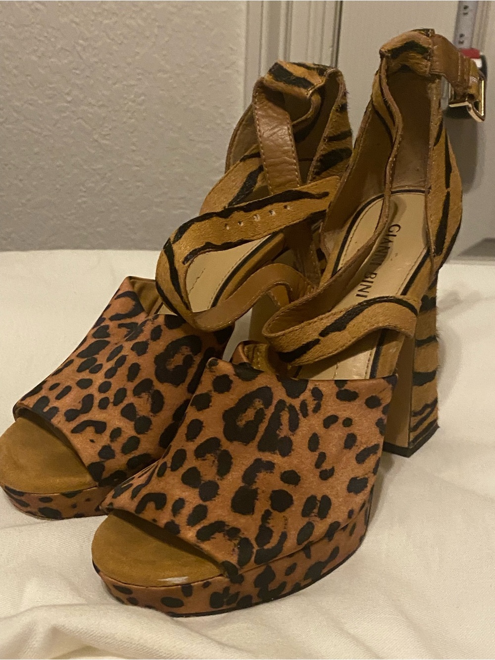 Gianni bini Leopard Print Platform Sandals - Brown/Black